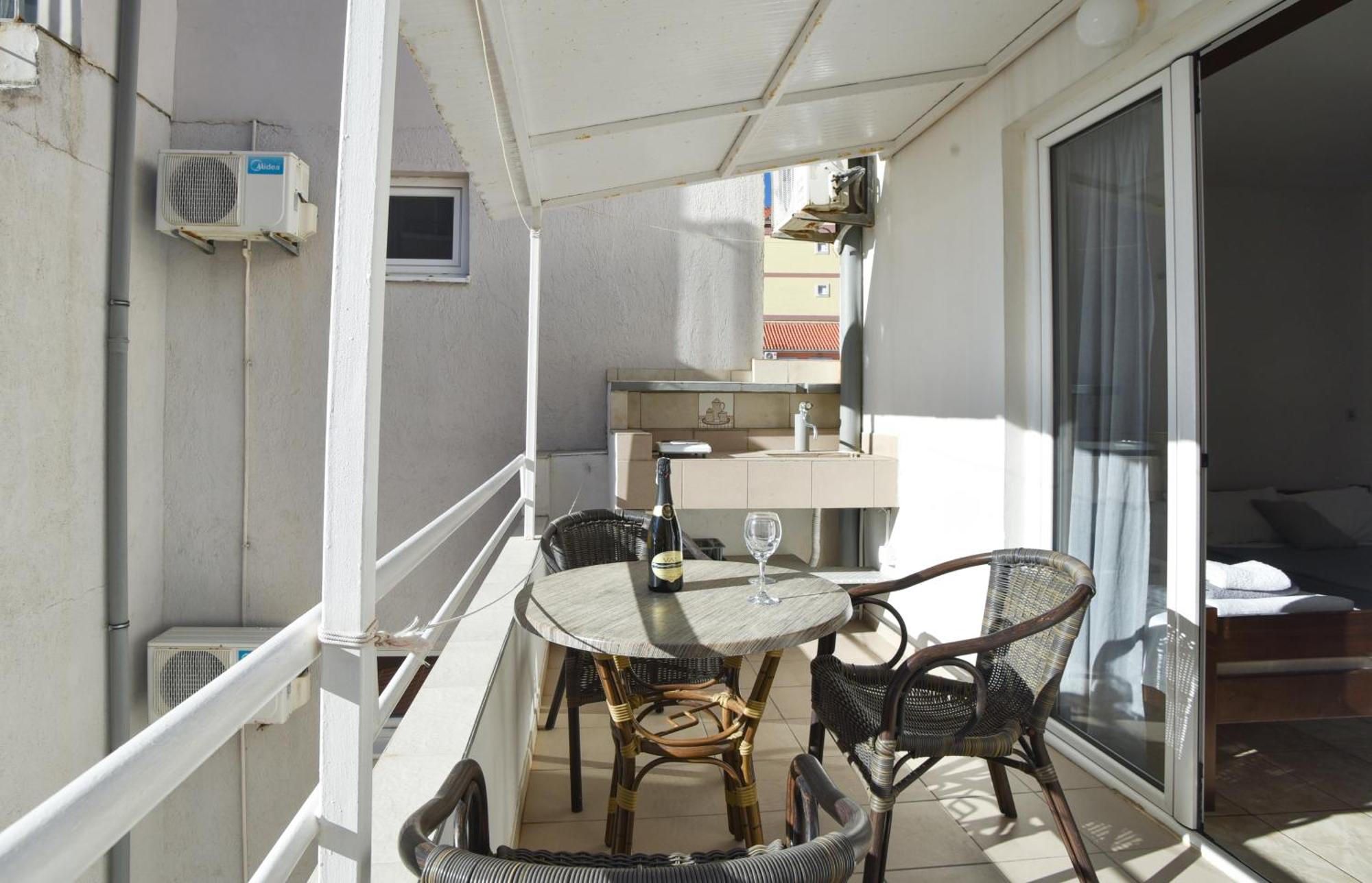 Apartments Milos Kaladjurdjevic Будва Экстерьер фото