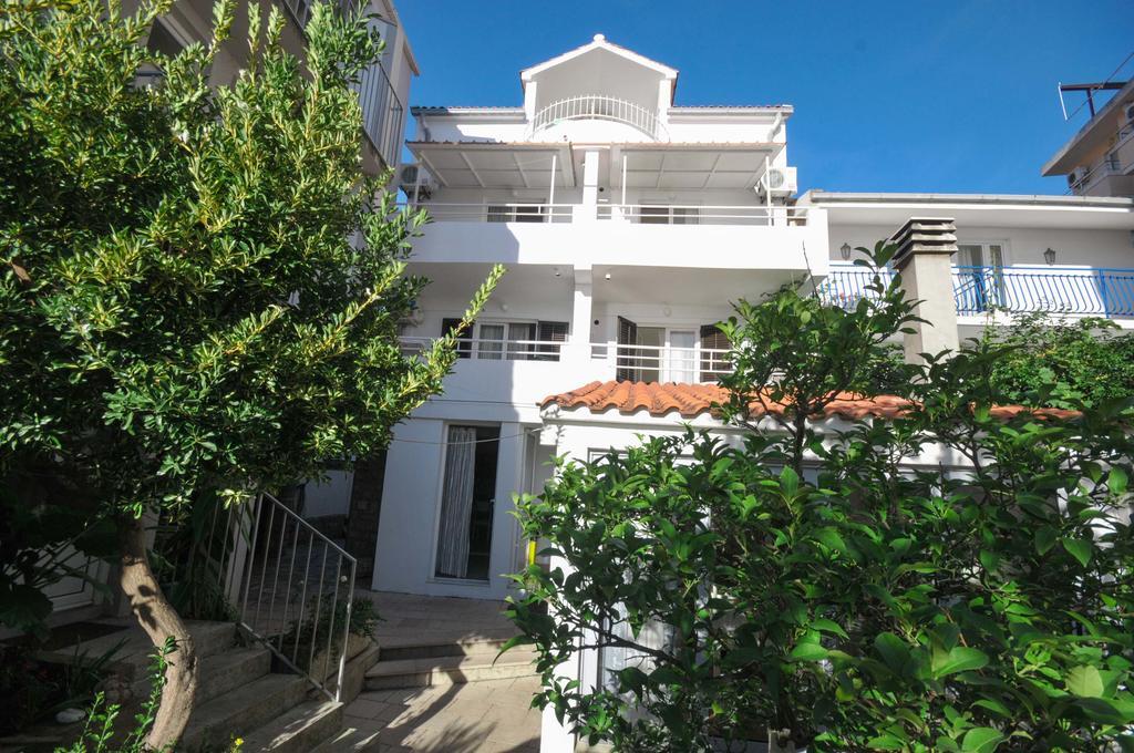 Apartments Milos Kaladjurdjevic Будва Экстерьер фото